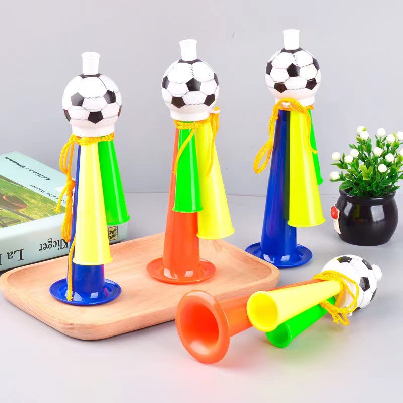 Party Games No Props - 5/10/20/30 個サッカーホーンホイッスルは楽器を演奏することができます応援小道具コンサートスポーツゲームプラスチックおもちゃパーティーの記念品