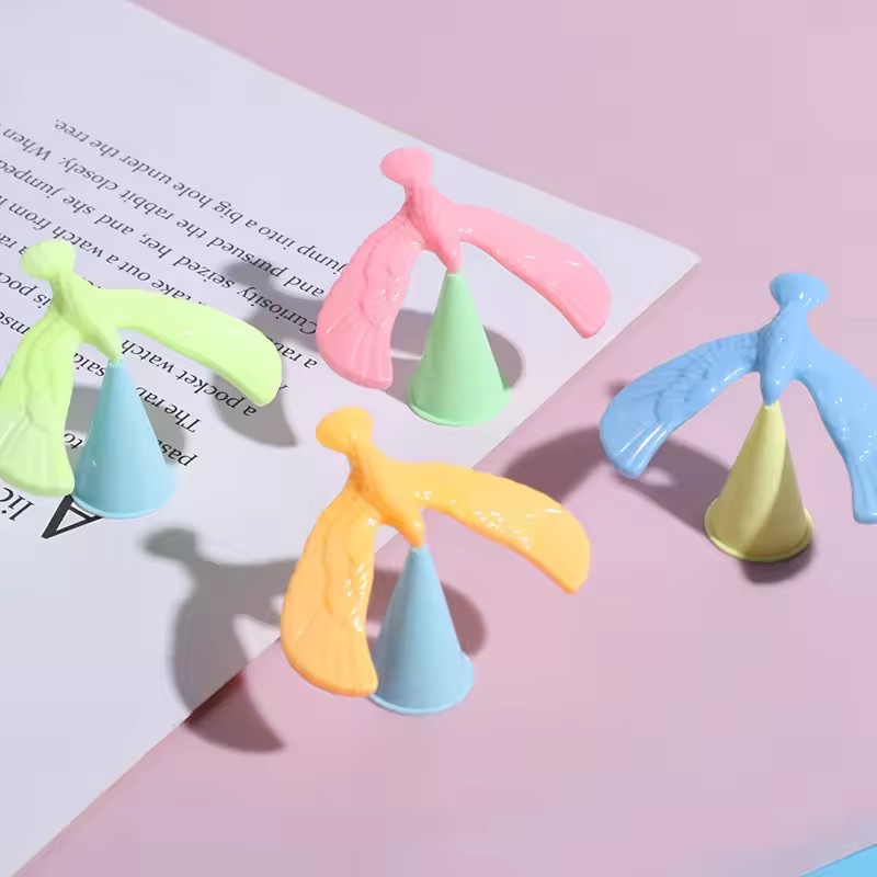 重力鳥のおもちゃ イーグルバランスゲーム用 教育的で楽しい物 - Party Games Physical のレビューと価格